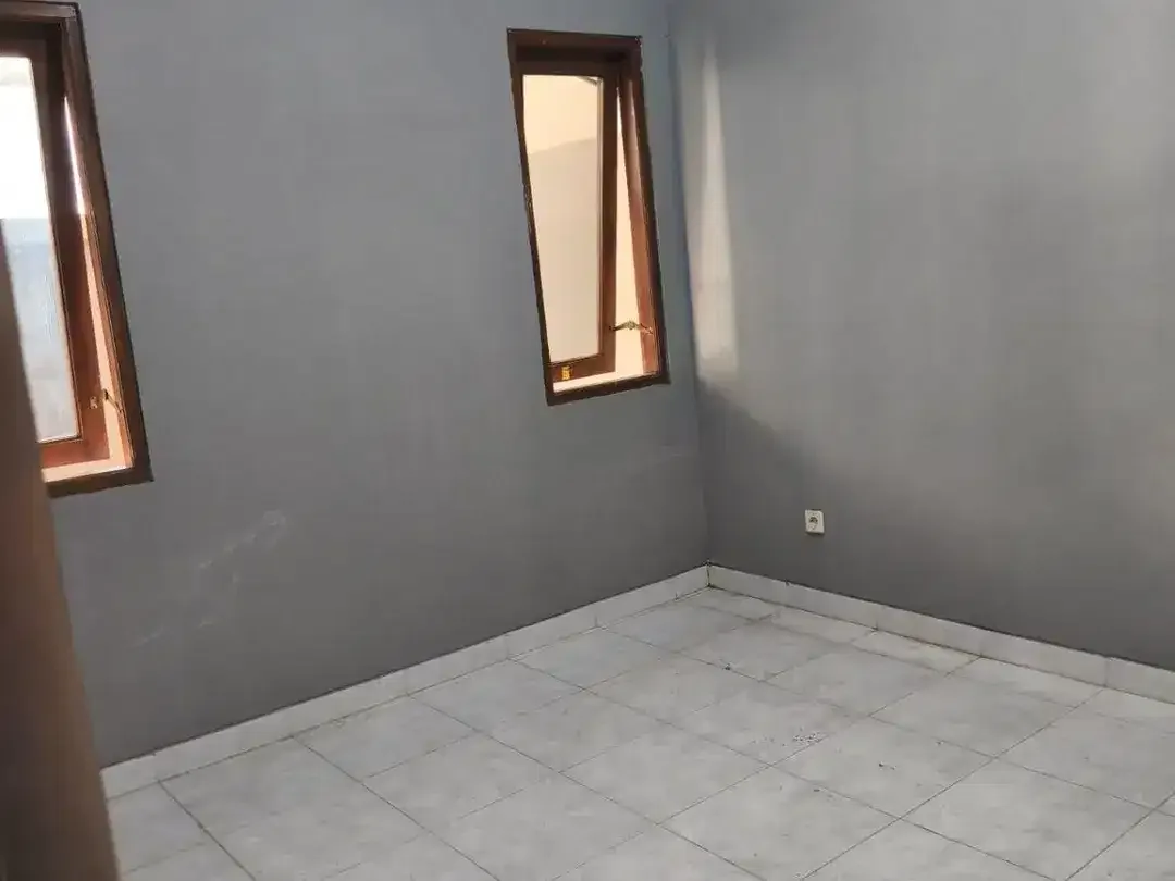 Rumah 2 Lantai, Cocok Untuk Rumah Tinggal, Kantor Atau Co-Living Space - Image 6 of 10