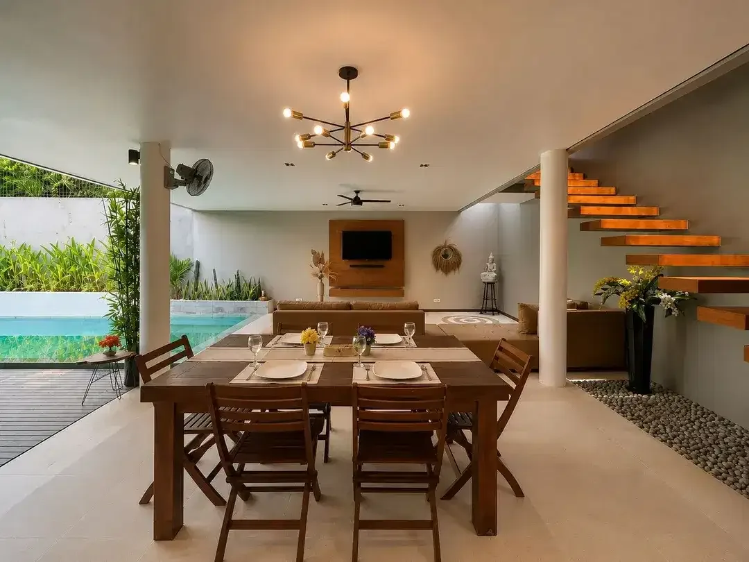 FOR SALE VILLA  MODERN TROPICAL  COMPLEX INTERIOR TERBAIK BEST PREMIUM LOKASI UMALAS - Image 3 of 10