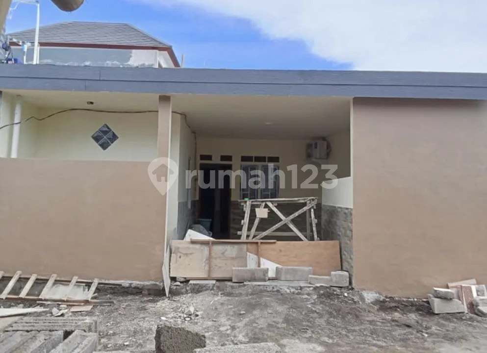 Disewakan Rumah Baru2 Kamar Tidur Juwet Sari Denpasar Selatan - Image 1 of 4