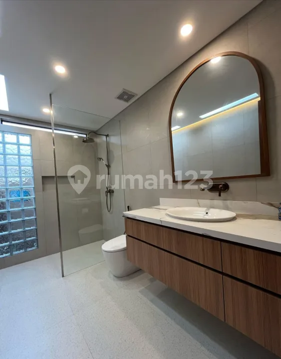 Disewakan Villa Baru di Sanur Dekat dengan Pantai - Image 4 of 4
