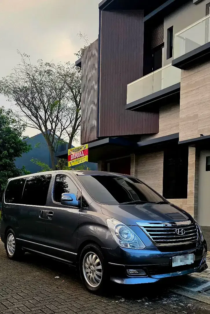Hyundai H-1 Diesel 2011 - Image 3 of 7