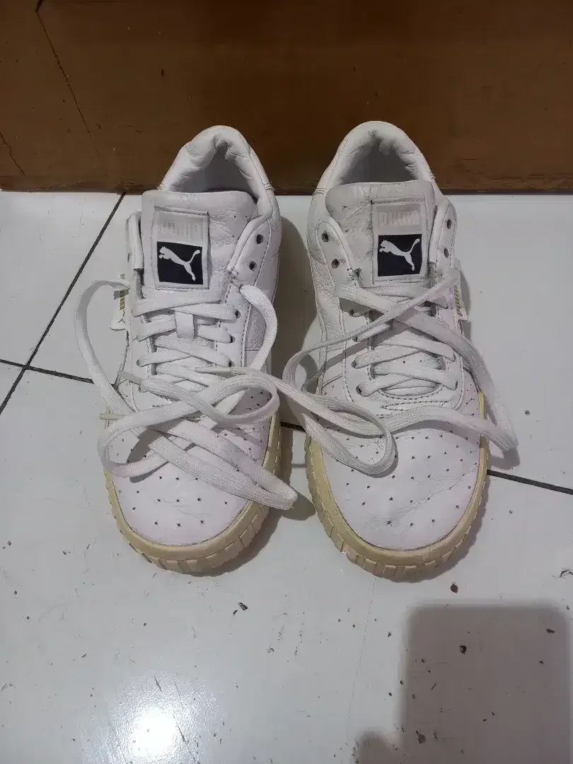 Sepatu Puma Ori Ukuran 41 Bahan Kulit - Image 1 of 7