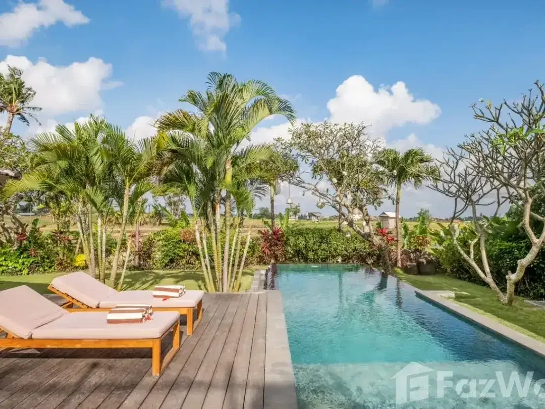 4 Bedroom Villa for sale in Canggu, Bali - Image 2 of 10