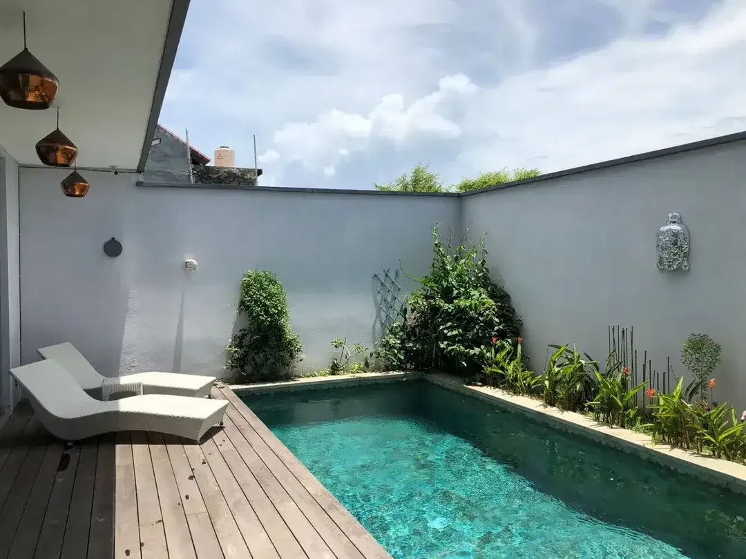 Vila Megah Fully Furnished di Jimbaran, Hanya 1,2 Km Dari Bypass - Image 5 of 10