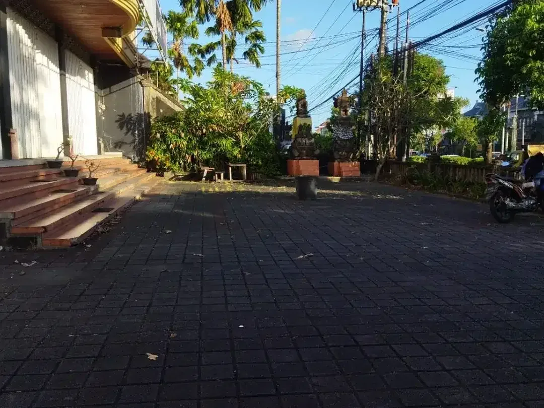 Disewakan Toko Gudang LUAS di Sunset Road Seminyak - Image 7 of 7
