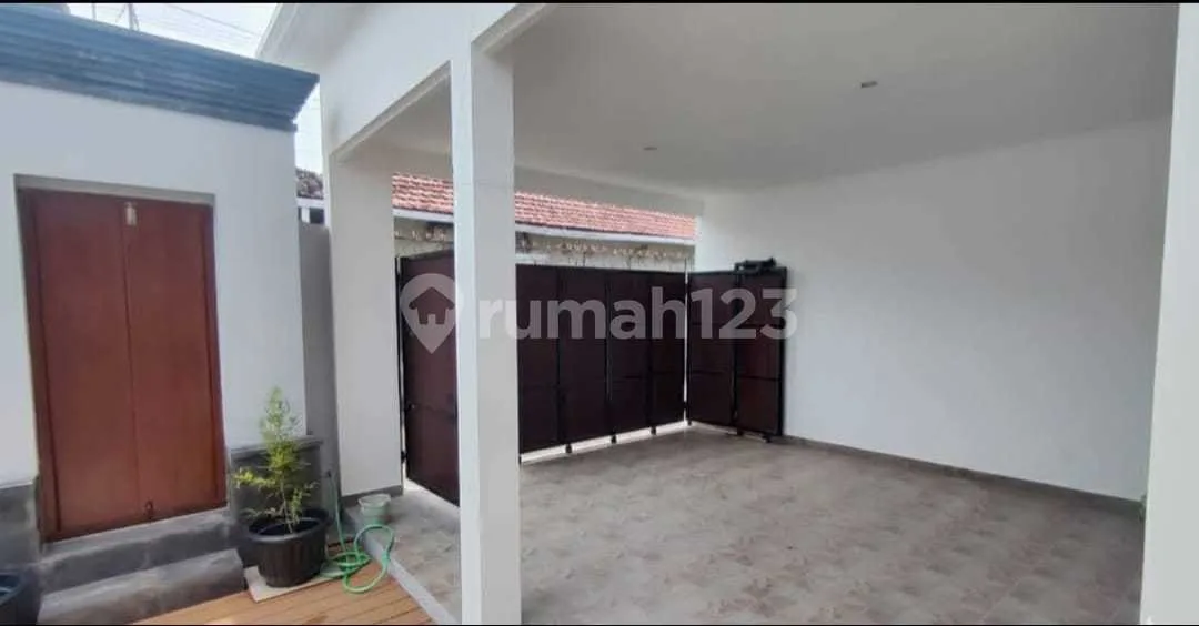 Villa Sewa 2 Lantai Bebas Banjir di Jln Tukad Balian - Image 4 of 4