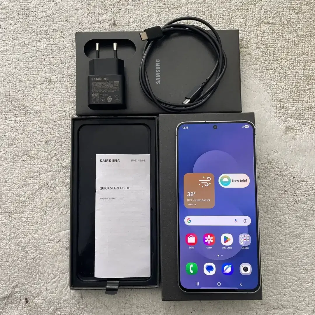 Samsung Galaxy S25 FE Warna Navy 8/512GB - Image 1 of 4