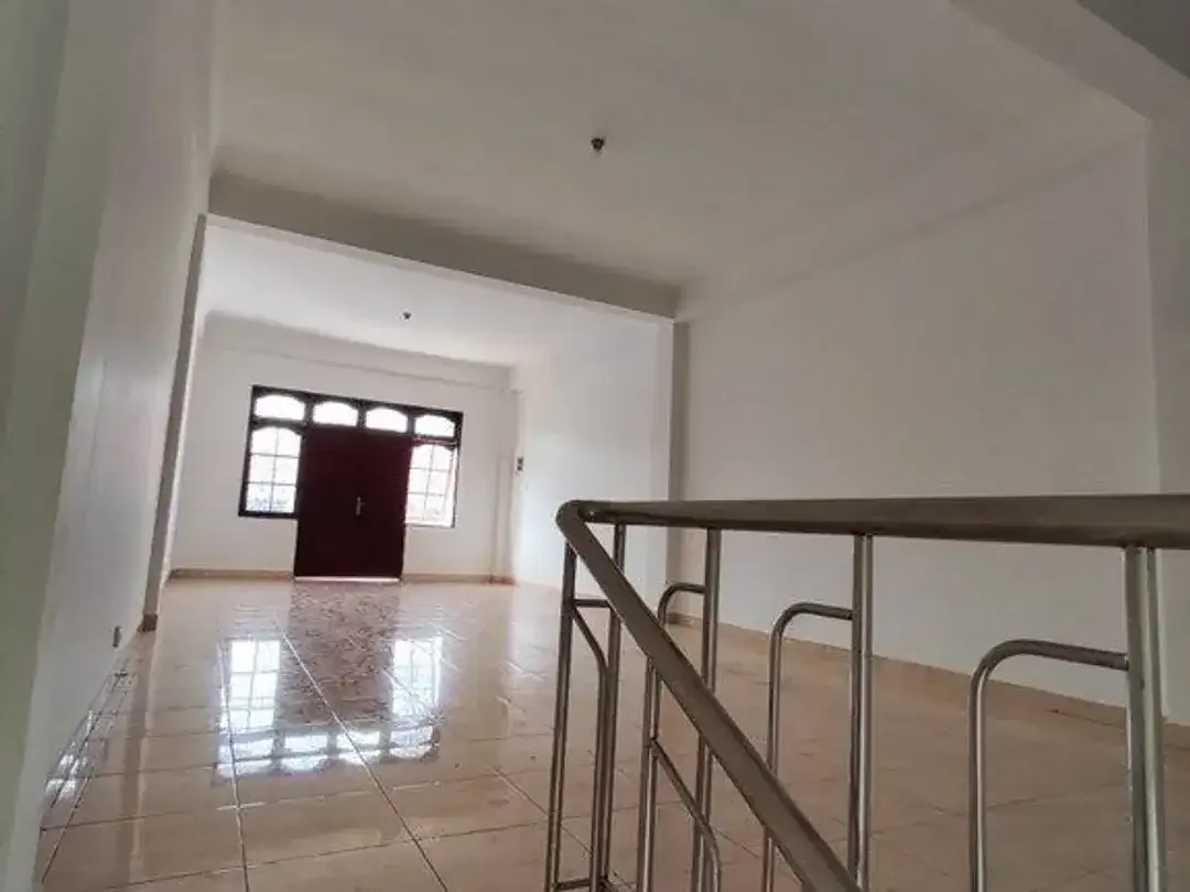 Ruko 3 Lantai Lokasi Premium Disewakan di Gatsu Barat Denpasar - Image 6 of 6