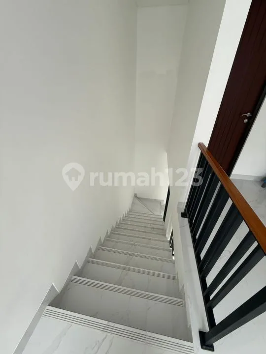K94 Sewa Rumah Sunia Negara Pemogan Denpasar Bali Dekat Sesetan By Pass Sanur Imam Bonjol Toll Bali Mandara - Image 3 of 4
