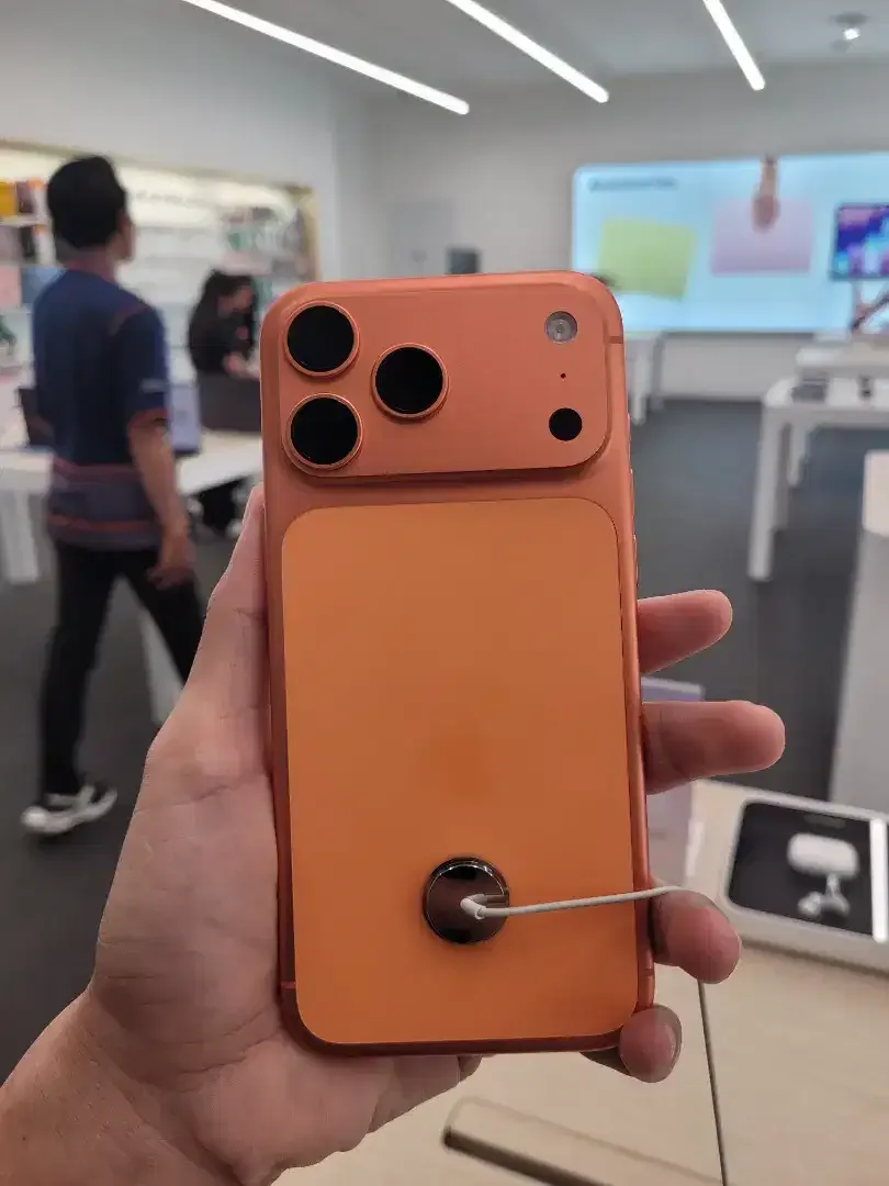 Promo iphone 17 pro max bisa kredit cicilan ringan tanpa DP - Image 2 of 3