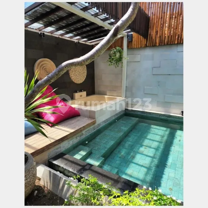 3Br Tropical Villa di Seminyak, SHM + Well Kept + Fully Furnished - Image 3 of 4