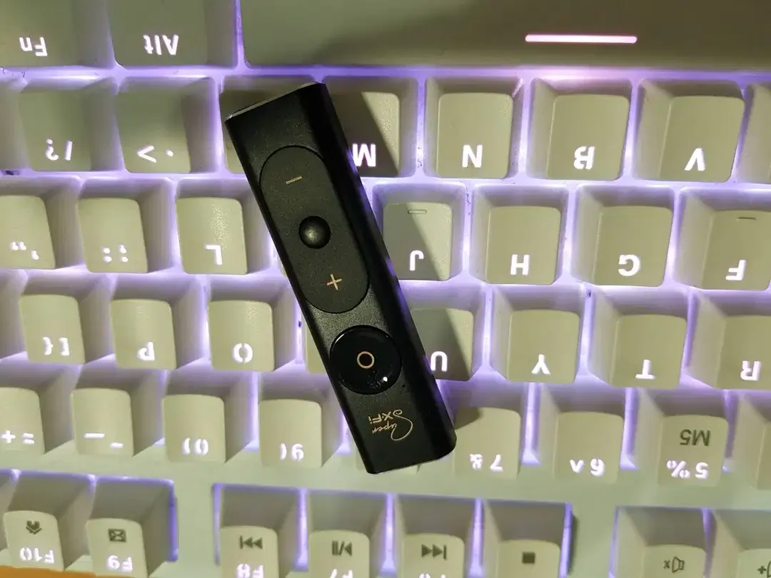 CREATIVE SXFI AMP. - DIGITAL AUDIO CONVERTER DAC DIGITAL TO ANALOG - Image 7 of 10