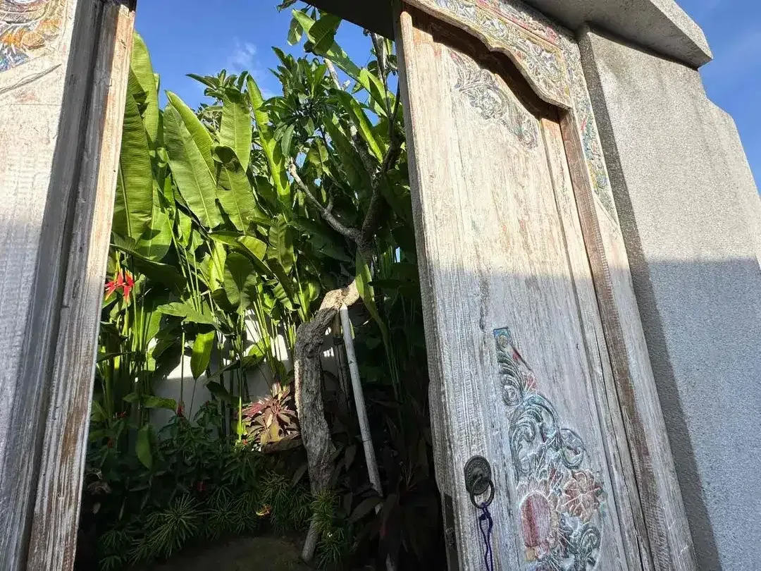 Leasehold Fully Furnished Villa in Jalan Batur Sari Sanur - Image 2 of 10