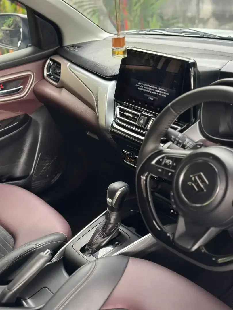 FRONX SGX 2025 HYBRID MATIC ASLI BALI LOW KM SEPERTI BARU - Image 6 of 10