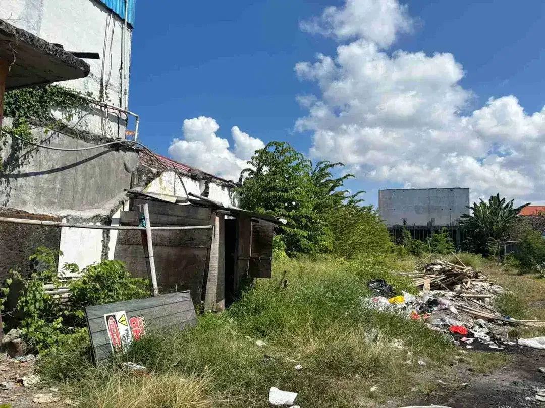 DI JUAL TANAH KAVLING 6 UNIT
TERLETAK DI JL. DANAU  TEMPE, SIDAKARYA - DENPASAR SELATAN

LT 103m²
LEBAR JALAN UTAMA 6 M

LEBAR JALAN LINGKUNGAN 3Meter

Post Satpam 9m²

Selling Point:

Lingkungan - Image 3 of 8