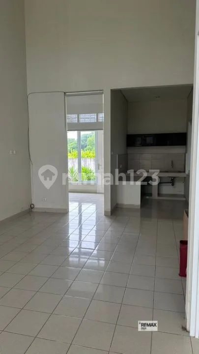 Strategic 3 Bedroom House For Rent, In Kerobokan Kelod Area - Image 1 of 4