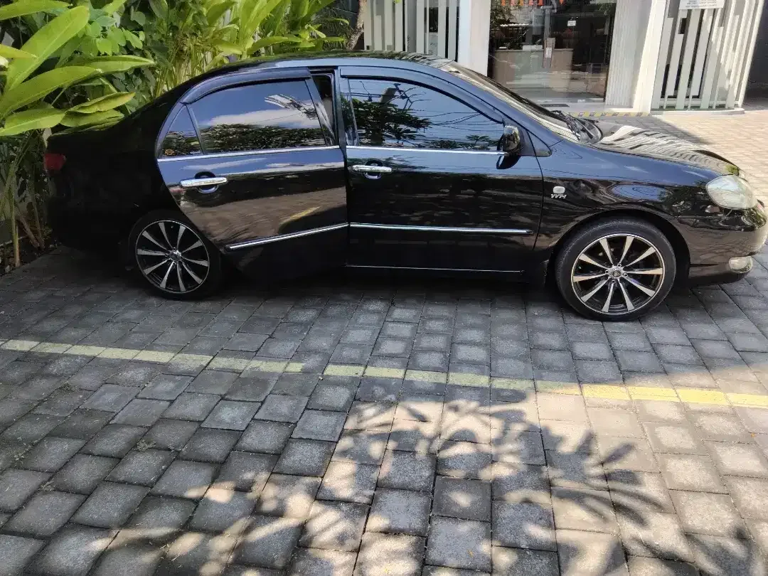 Mobil altis G.1.8 th.2003  harga murah perawatan gampang - Image 4 of 5