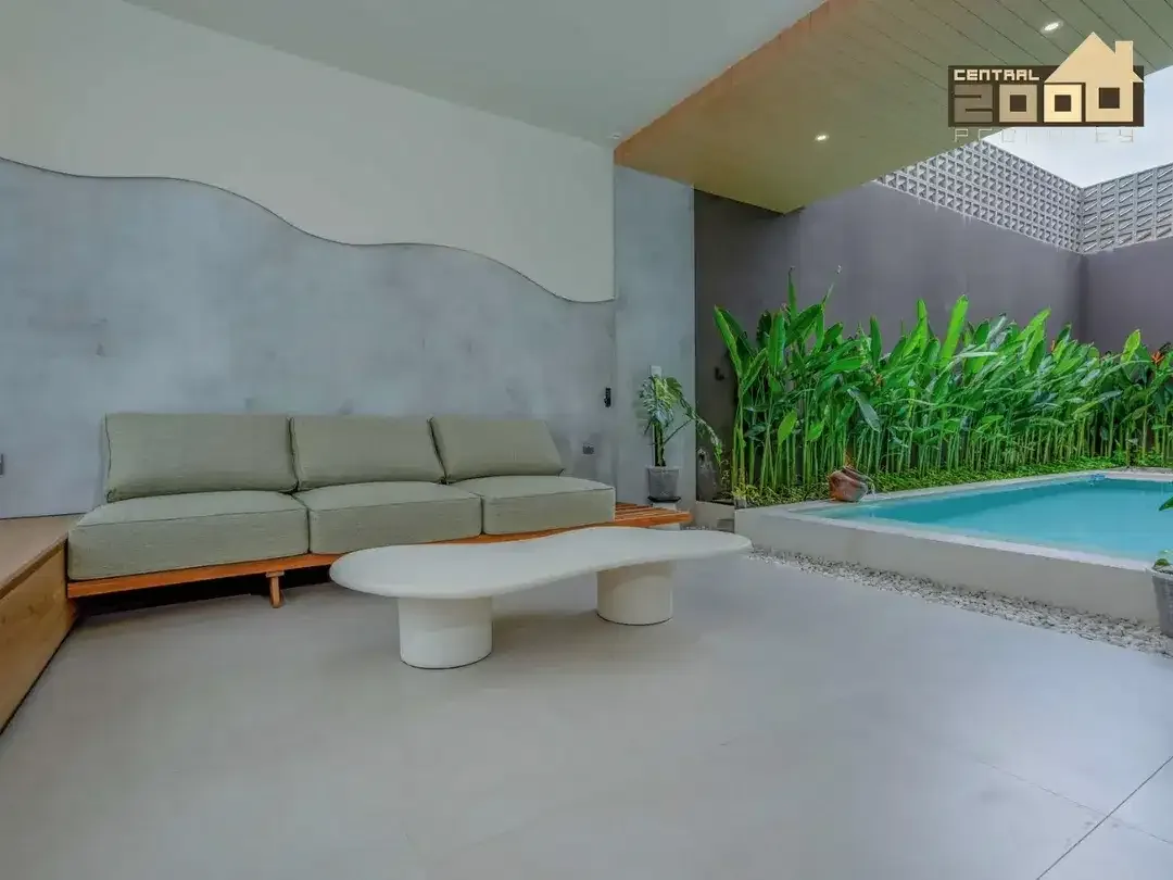 Exclusive Canggu Villa, Minutes to Beaches & Lifestyle Spots - Image 4 of 10