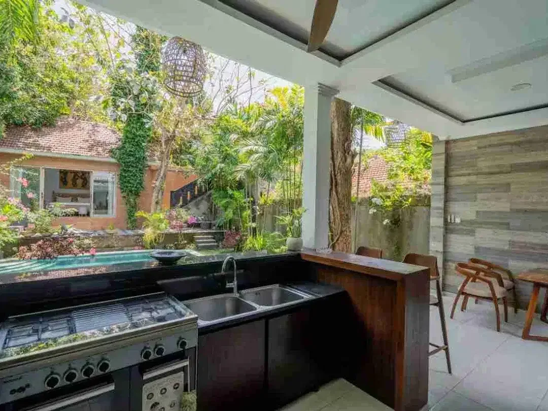 For Rent VILLA AT JIMBARAN - Image 8 of 10