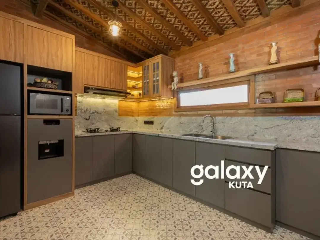 UNIQUE WOODEN VILLA FOR RENT IN RAYA ULUWATU PECATU BADUNG - Image 8 of 10