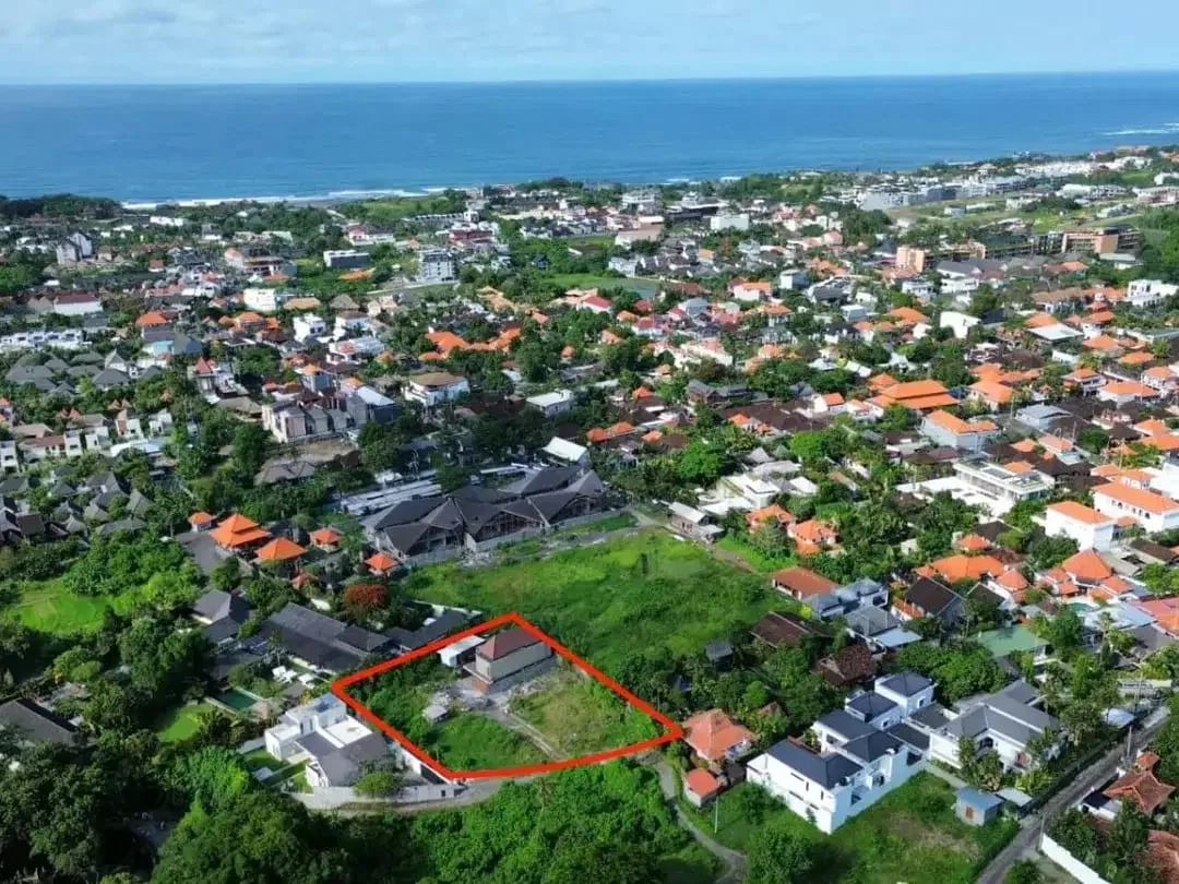 Tanah Premium Kawasan Vila Mewah 1 Km ke Pantai Pererenan Canggu - Image 1 of 10