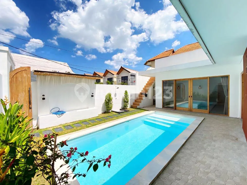 Modern Villa For Yearly Rental In Canggu - Image 2 of 4