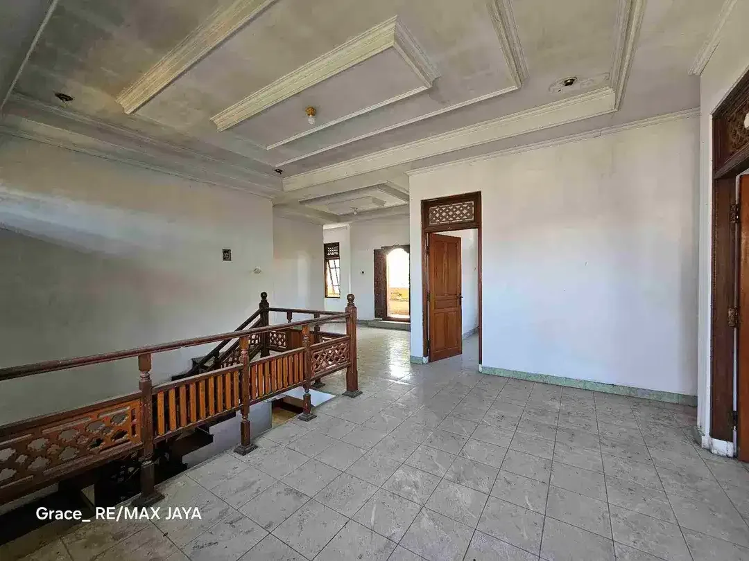 Tanah Bonus Bangunan Rumah Zona Perdagangan dan Jasa diArea Gatsu Barat Denpasar - Image 10 of 10
