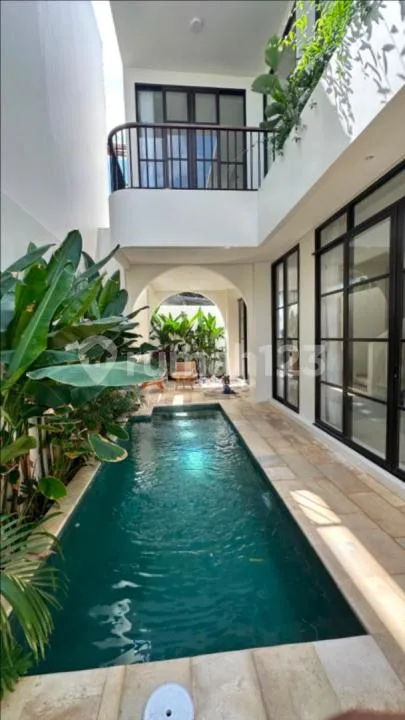 Brand New Santorini Ocean View Villa Pecatu Bali - Image 1 of 4