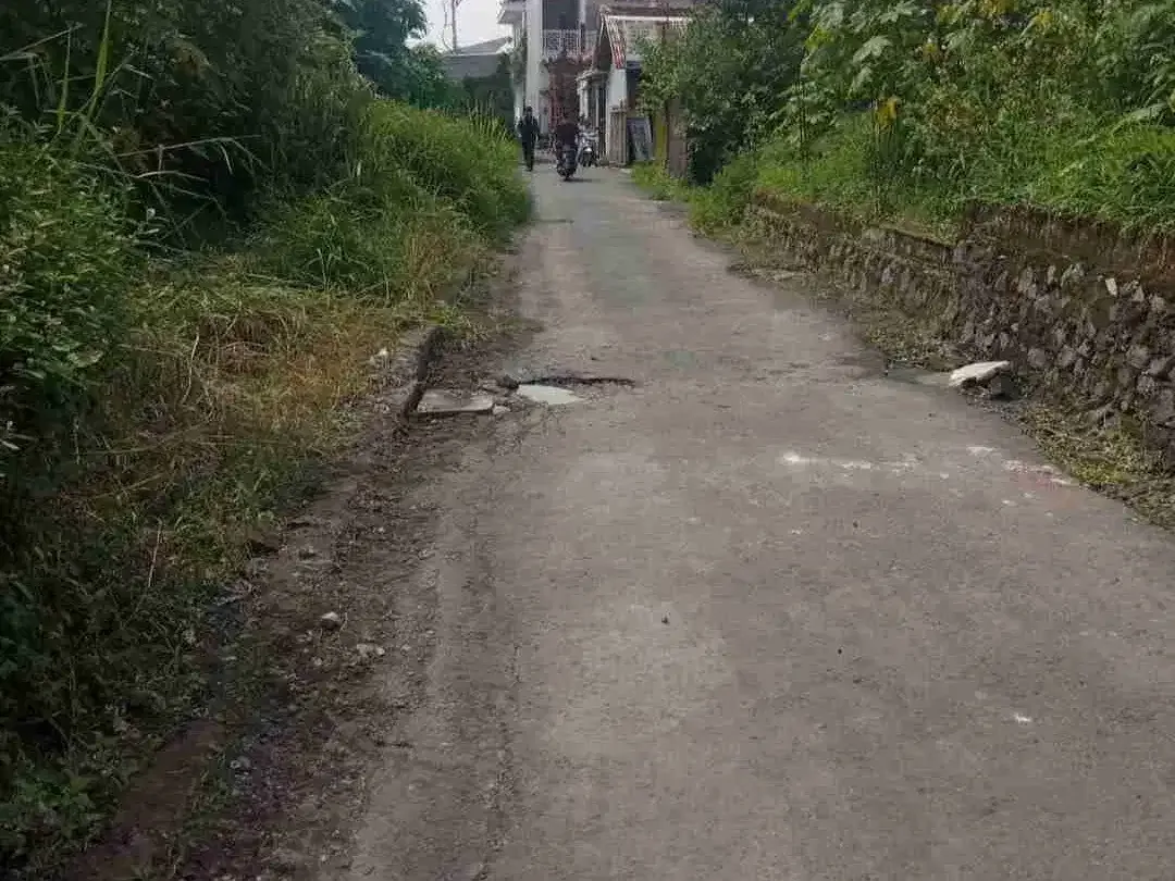 DIJUAL TANAH CENTRAL BATU BOLONG, CANGGU - BALI
PRIME Location! Kesempatan langka memiliki tanah freehold premium di lokasi prime Batu Bolong, salah satu area paling dicari di Bali. - Image 1 of 7