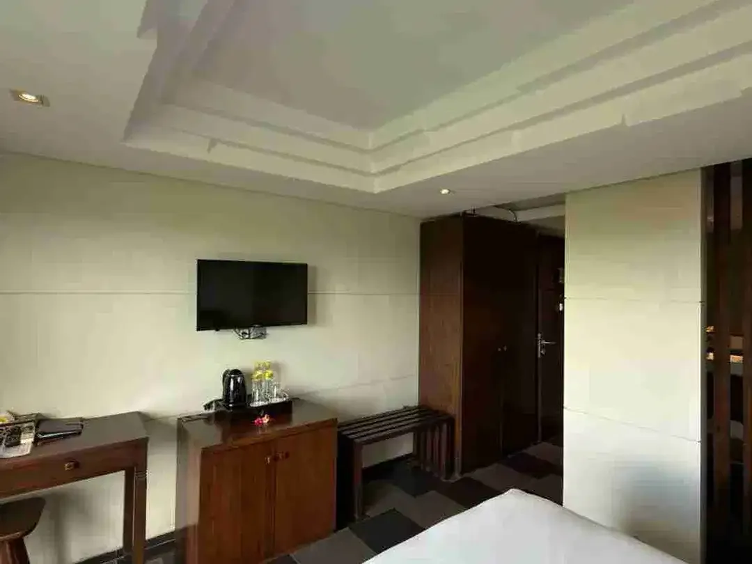 Hot Deal Investment Opportunity Hotel Seminyak Bali - Image 5 of 10
