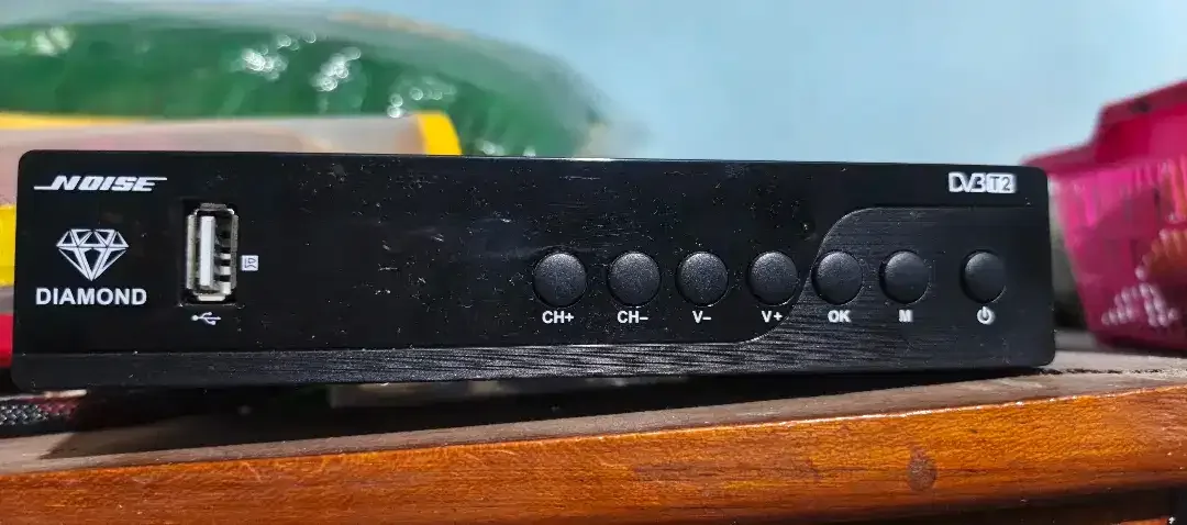 STB Noise Diamond DVB-T2 Bekas Original + Remote + Kabel HDMISiapPakai - Image 3 of 3