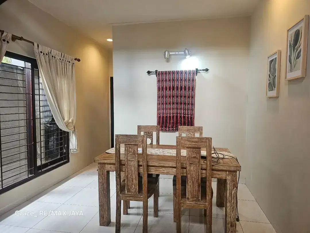 Villa dengan Desain Unik Arsitektur Nusantara Dijual di Balangan - Image 3 of 10