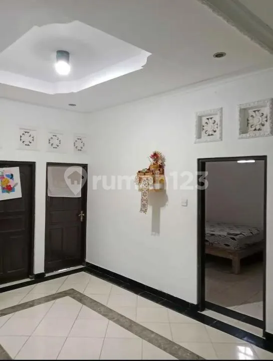 Rumah 5 Kamar Luas 300M² di Dalung Kuta Utara - Image 2 of 4