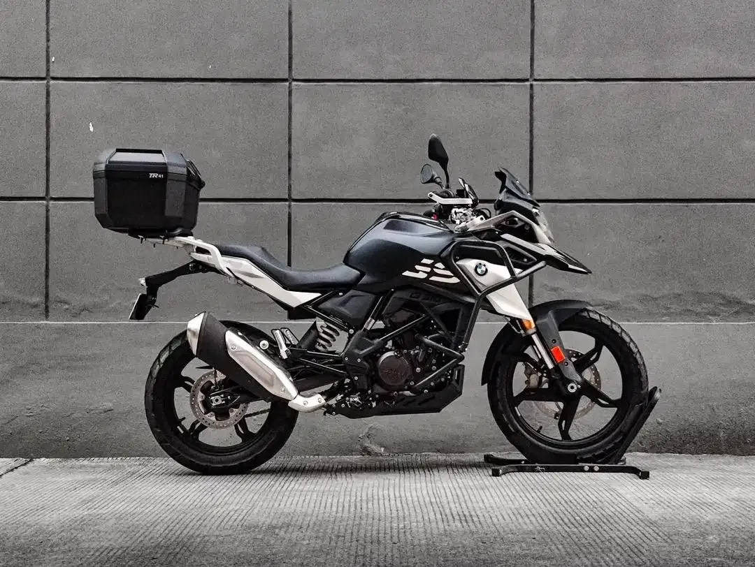 BMW G 310 GS tahun 2025 Very Low Odo Mulus TT FP Black FULL PAPER - Image 4 of 10