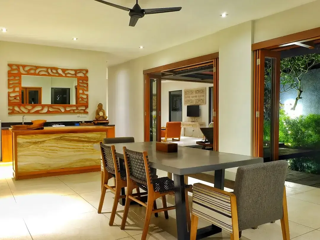 Stunning 3-Bedroom Freehold Villa - Prime Investment Near Ubud Center. - Image 3 of 10