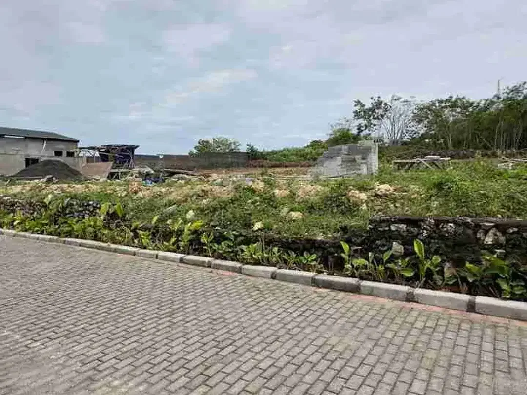 Jual  2 plot Tanah Luas 3 are Lokasi Jl Dharmawangsa Nusa Dua Bali di Kawasan Villa One Gate Sytem area. t - Image 4 of 9