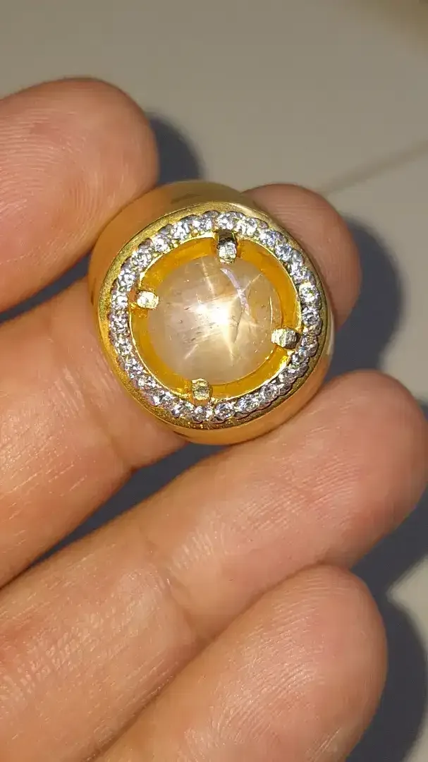 Natural yellow star sapphire srilanka / Mirah cempaka ceylon - Image 2 of 5