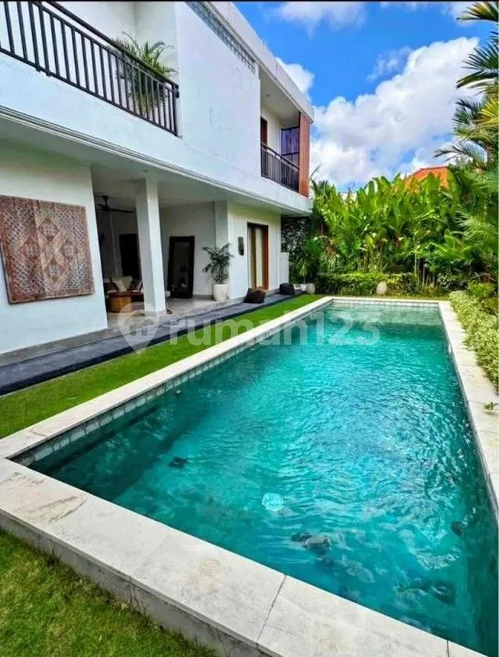 Disewakan Villa Mewah di Umalas Private - Image 1 of 4
