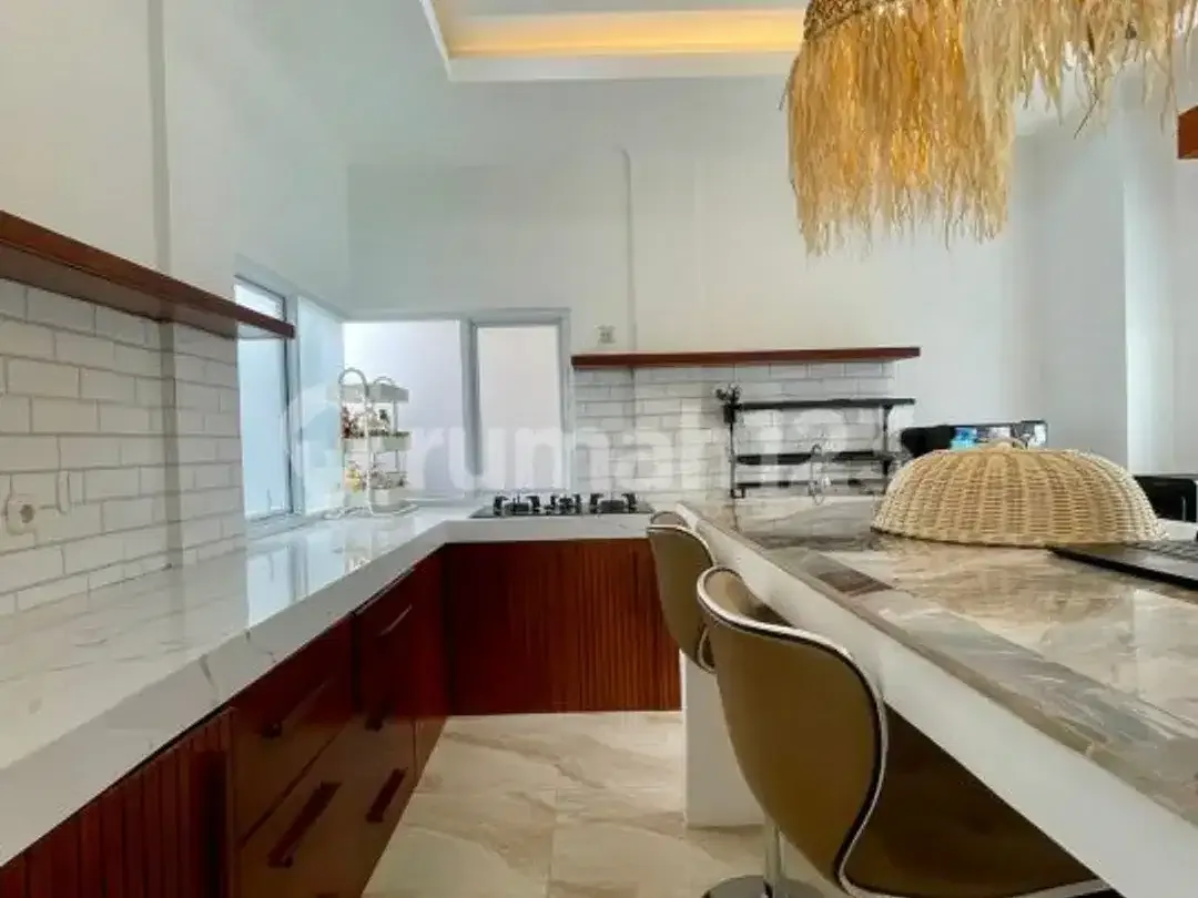 Investasi Terbaik Uluwatu! Villa Ungasan - Freehold 2,5 M / Leasehold 1,2 M, Roi Tinggi - Image 10 of 10