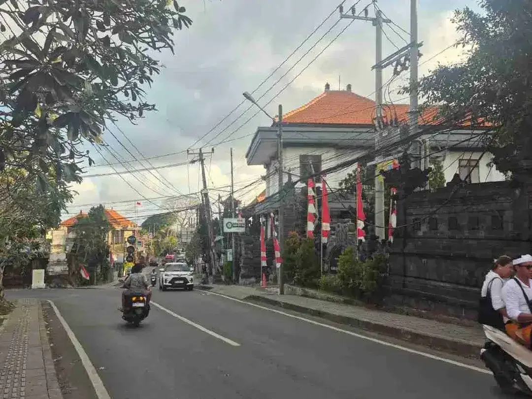 DI SEWAKAN TANAH STRATEGIS Jl.RAYA BALI CLIFF UNGASAN - Image 4 of 10