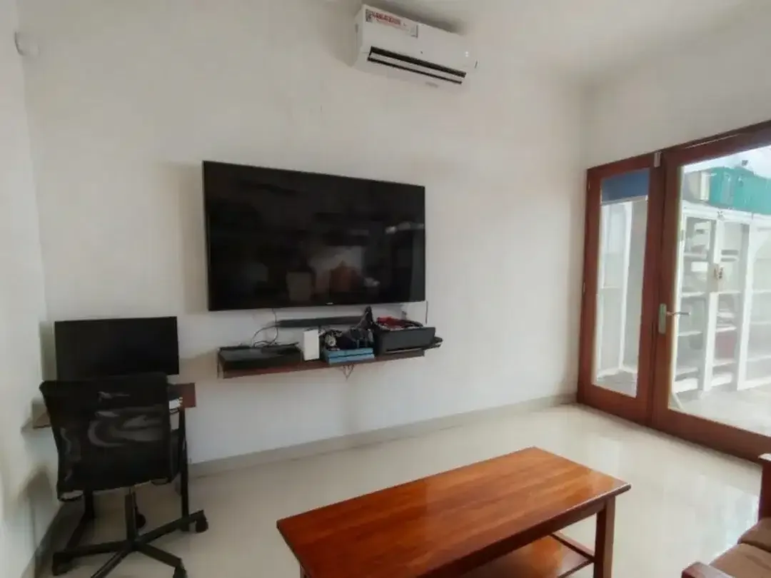 Rumah 2 lantai 2 Kamar Tidur di komplex Perumahan yang tenang di Pusat Kota Denpasar jl Teuku Umar Barat - Image 10 of 10