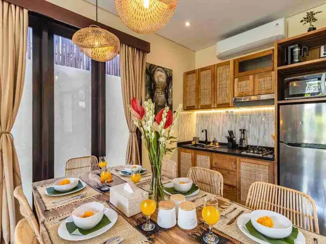 Villa Luxury Seminyak Dekat Petitenget dan Pantai - Image 8 of 10