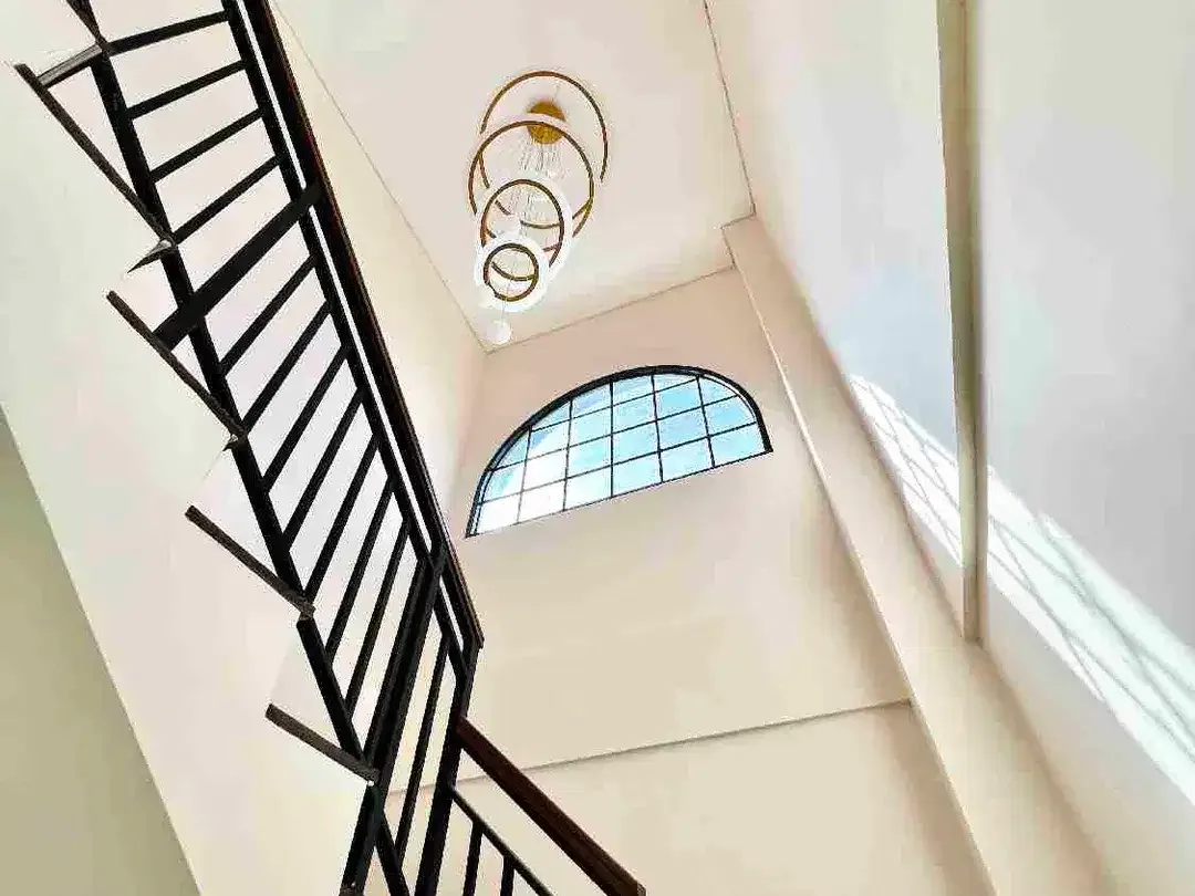 Beautiful Modern Villa with Smart System in Jimbaran - Image 8 of 10