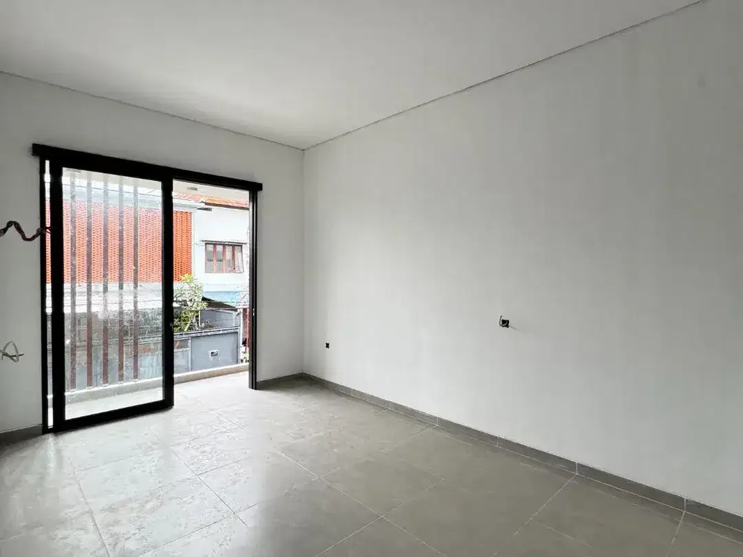 Dijual Rumah Modern Siap Huni di Saridana, Denpasar Utara - Image 4 of 9