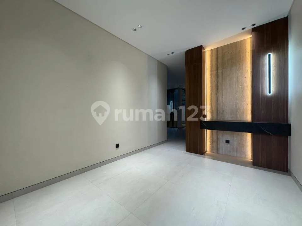 Rumah 4Kt Luxury Modern Furnished di Denpasar Barat - Image 3 of 4