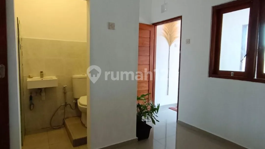 Rumah Minimalis 2 Lantai di Perum Raya Kampial Benoa Badung, Bali - Image 4 of 4