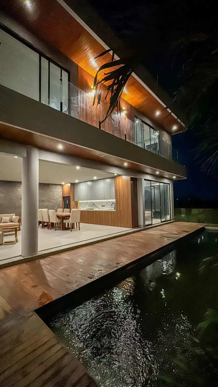 VILLA READY BAGUS 3 BR FURNISHED LOKASI DENGAT CANGGU BEACH - Image 1 of 10
