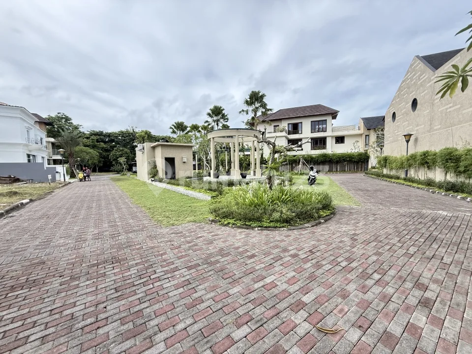 Jimbaran Luxury 3 Bedroom Villa - Image 1 of 4