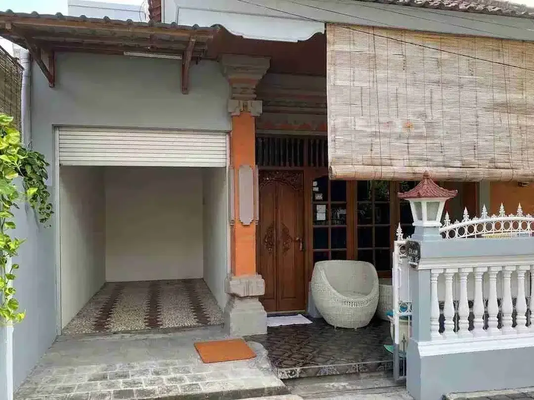 Dijual Rumah 2 Lt, Harga Terjangkau, di Muding, Kerobokan dekat Kuta dan Canggu - Image 1 of 9