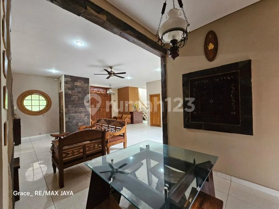 Rumah Furnished 4 Kamar Siap Huni di Area Pemogan Denpasar - Image 4 of 4